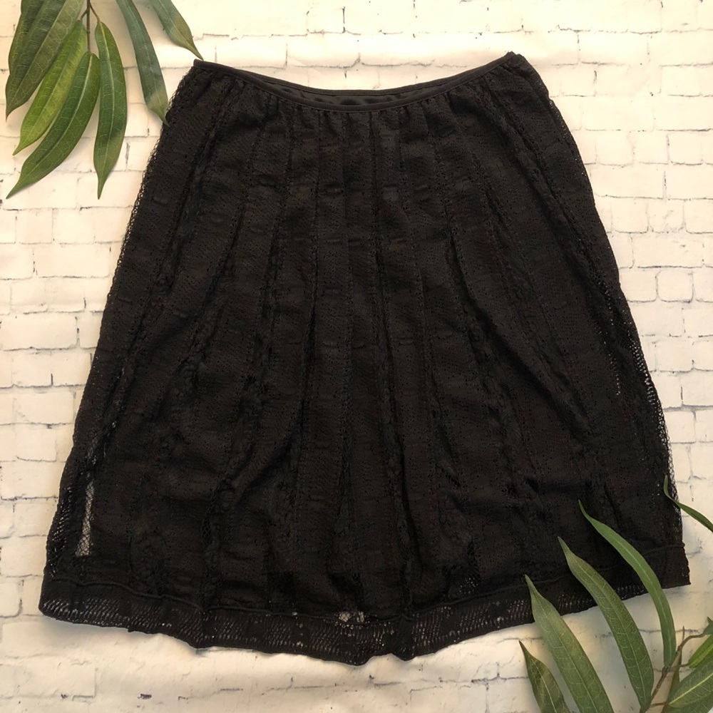 NWT! Studio M Lace Overlay Skirt